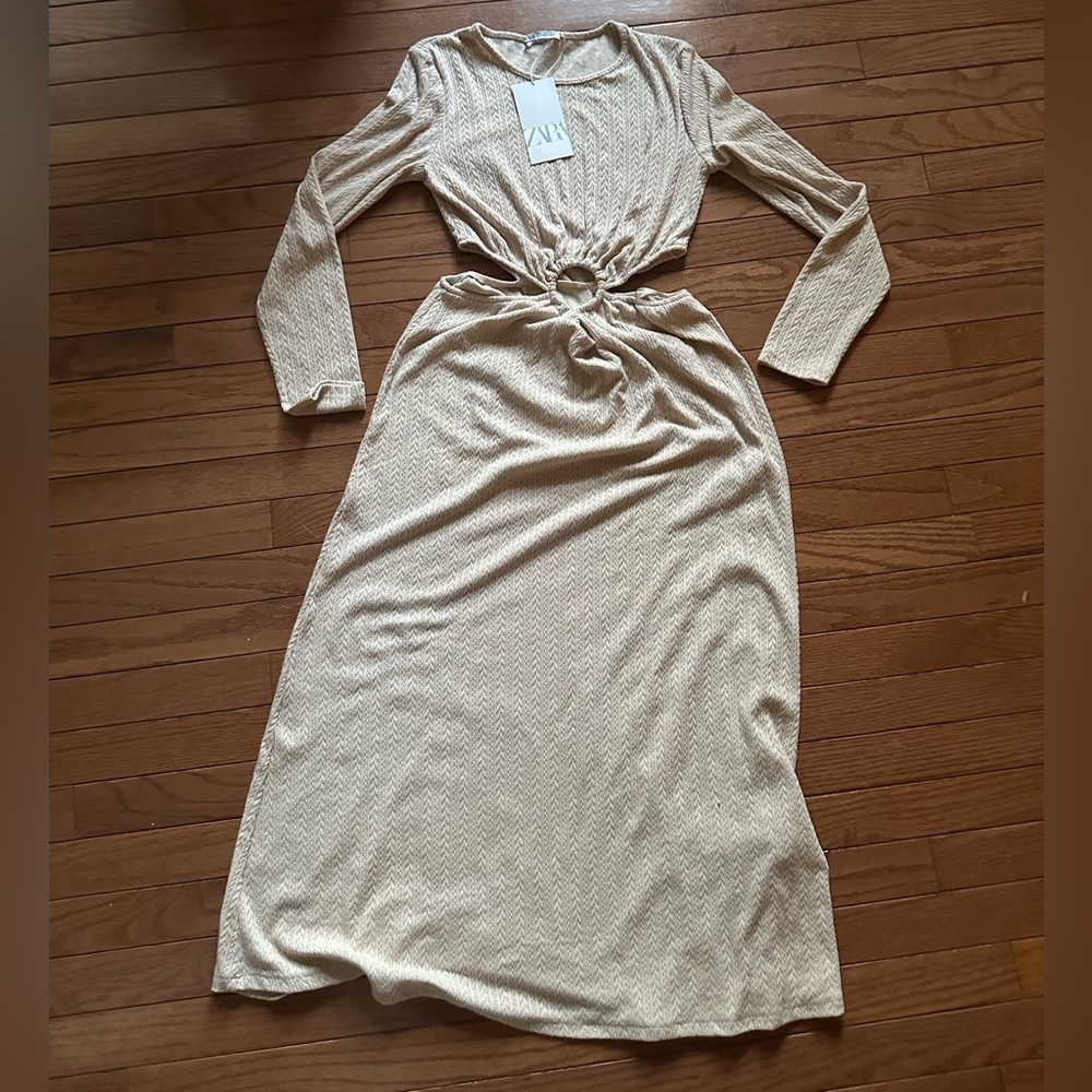 NWT Zara knit cutout dress